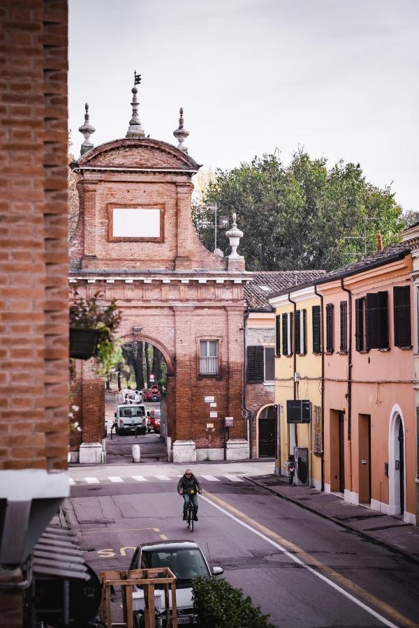 Ferrara Centro - Sabi Apt Екстериор снимка