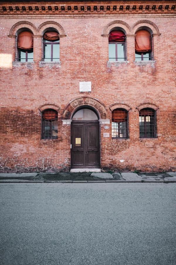 Ferrara Centro - Sabi Apt Екстериор снимка